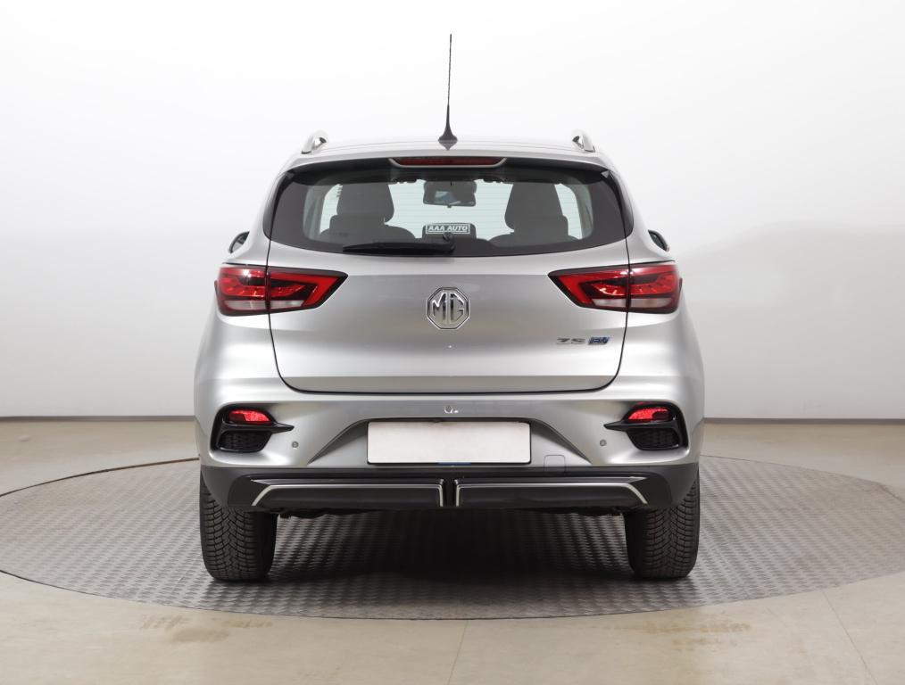 MG ZS SUV