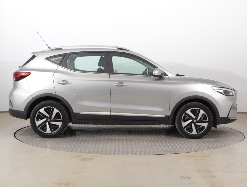 MG ZS SUV