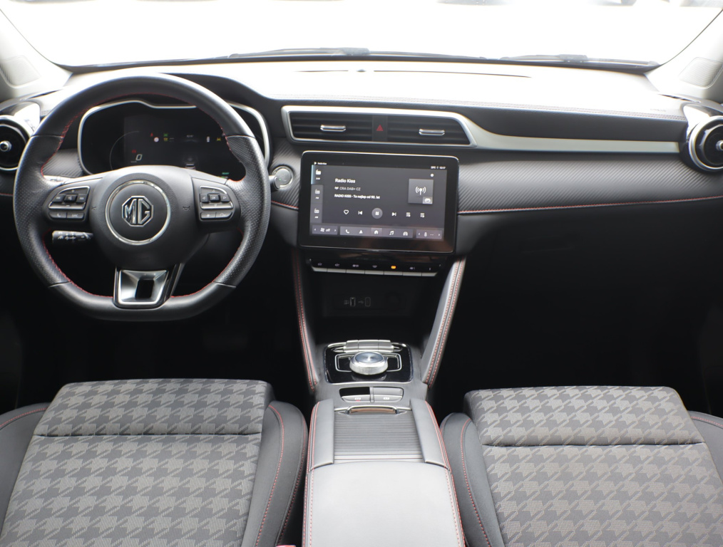 MG ZS SUV