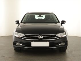 Volkswagen Passat - 2021