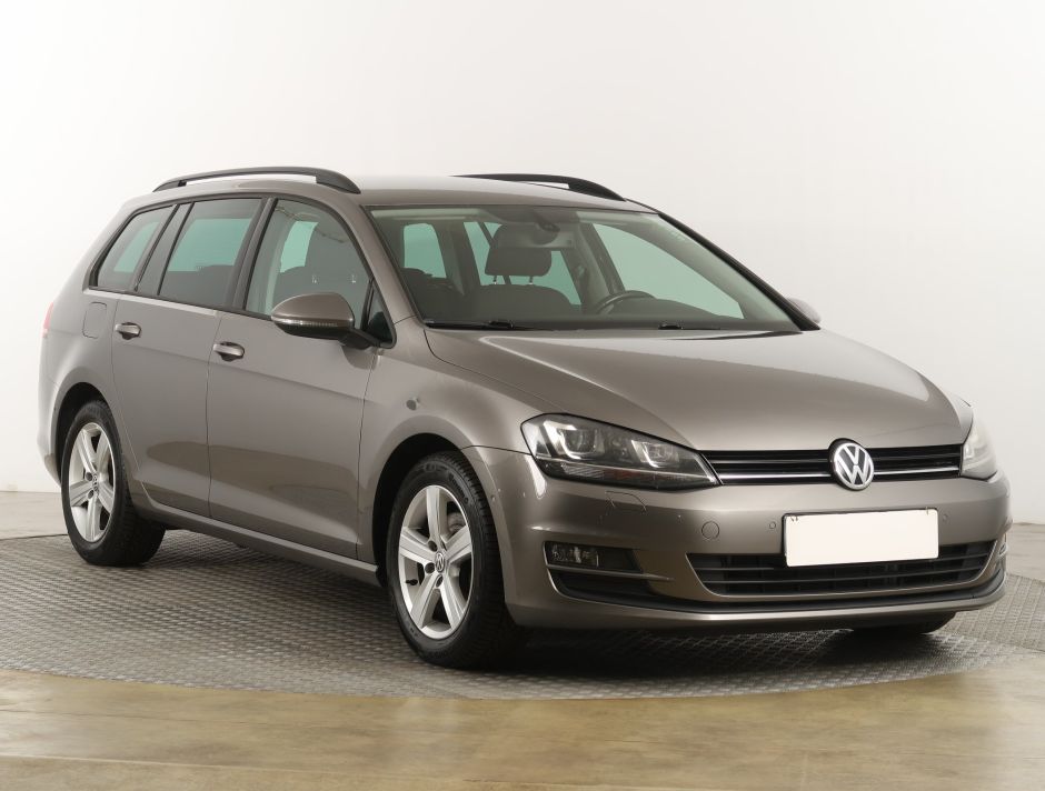 Volkswagen Golf - 2013