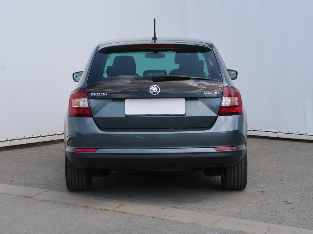 Škoda Rapid Spaceback