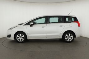 Peugeot 5008 - 2015