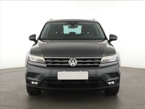 Volkswagen Tiguan - 2019
