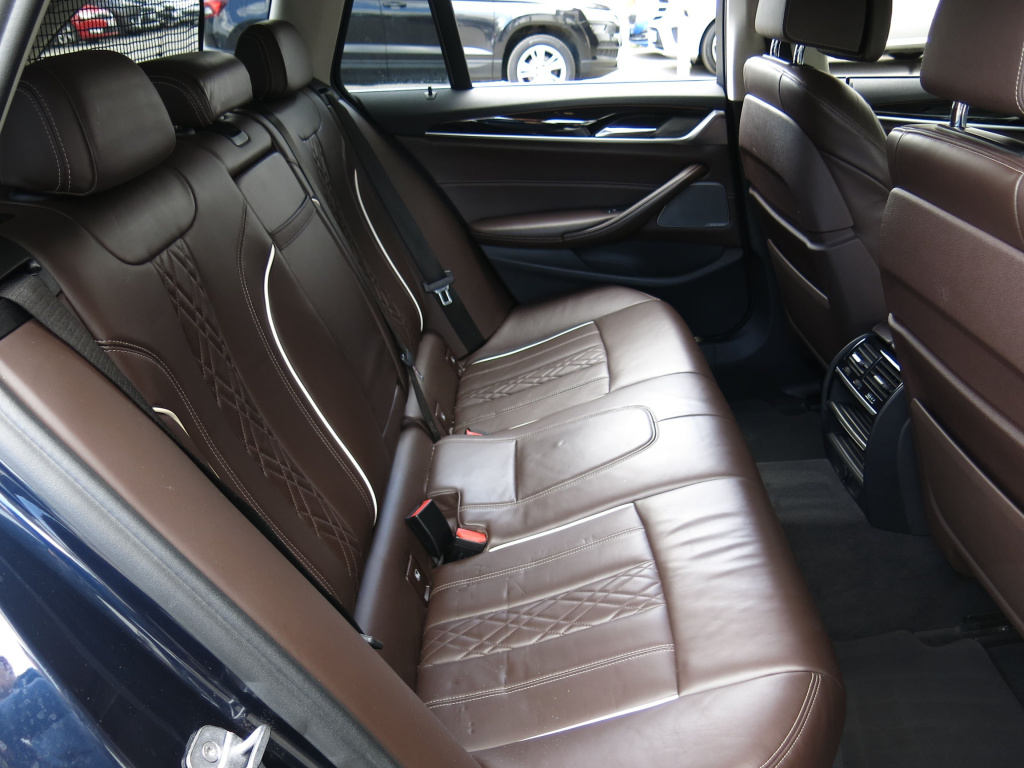 BMW 5