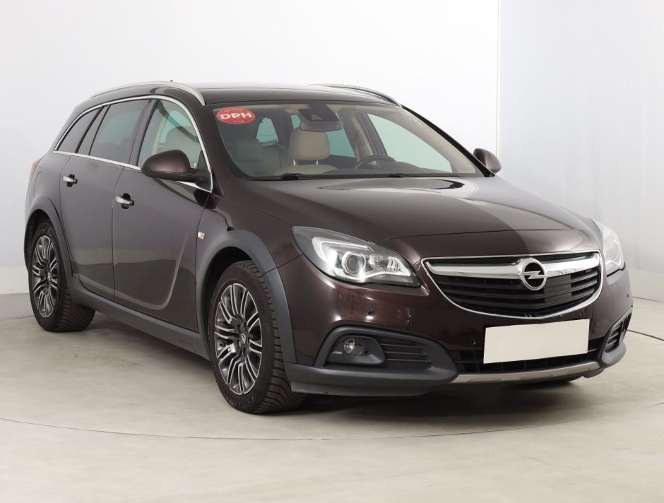 Opel Insignia - 2016