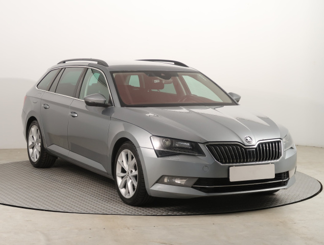 Škoda Superb, 2016