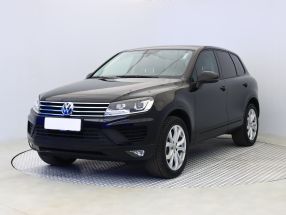 Volkswagen Touareg - 2015