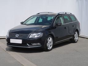 Volkswagen Passat - 2012