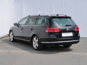 Volkswagen Passat - 2012