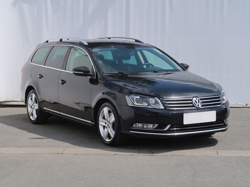 Volkswagen Passat - 2012