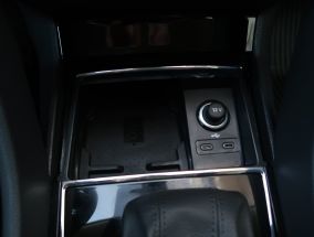 Škoda Karoq - 2023