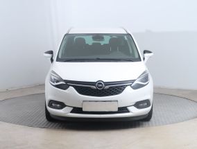 Opel Zafira - 2016