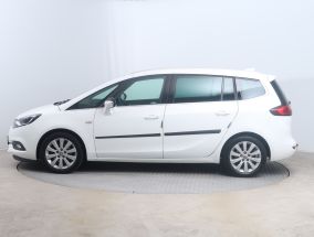 Opel Zafira - 2016