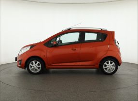 Chevrolet Spark - 2010