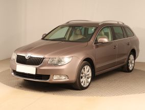 Skoda Superb - 2011