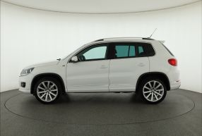 Volkswagen Tiguan - 2010
