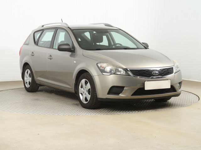 Kia Ceed 2011