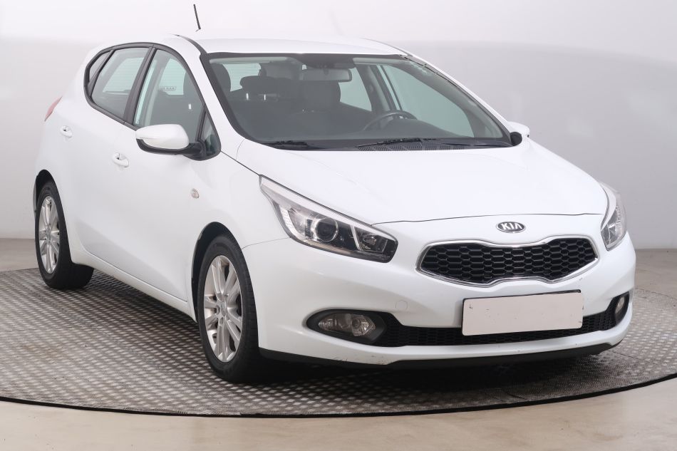 Kia Ceed - 2015