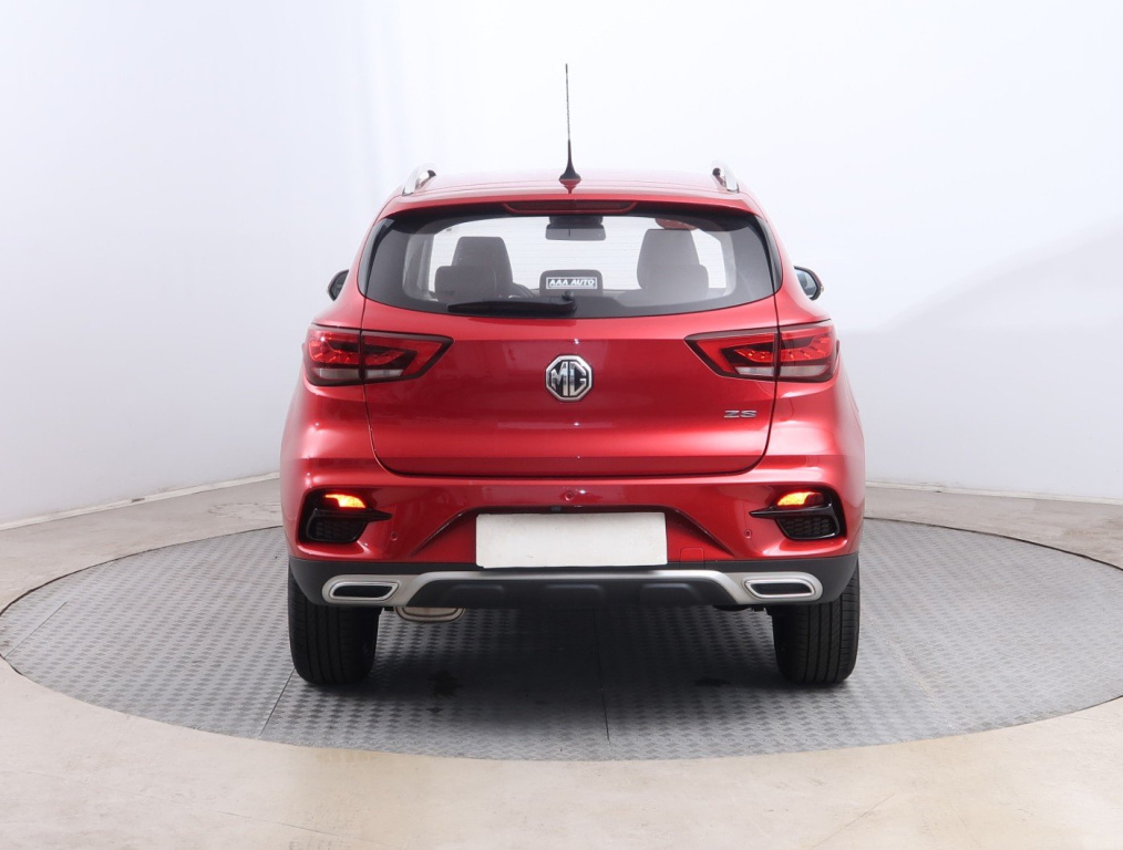 MG ZS SUV