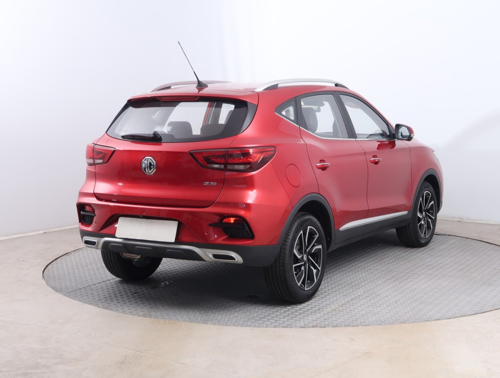 MG ZS SUV