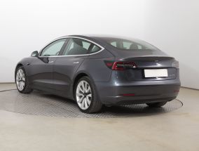 Tesla Model 3 - 2020