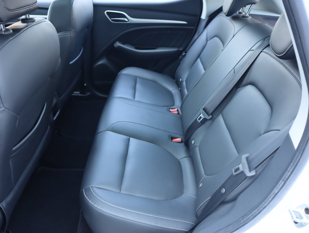 MG ZS SUV