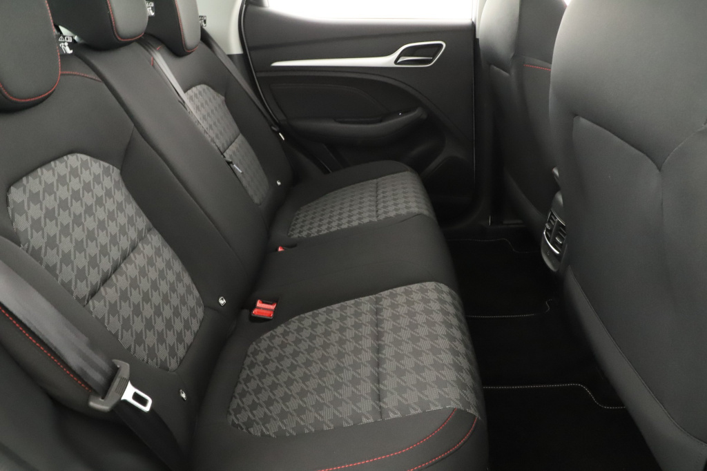 MG ZS SUV