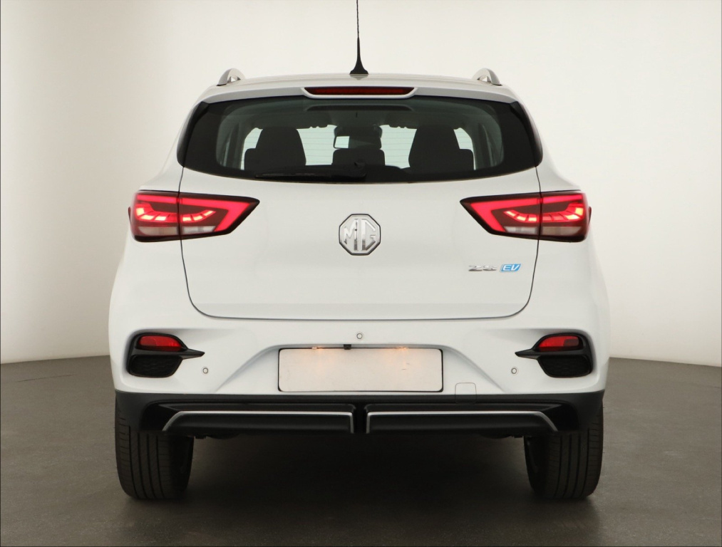 MG ZS SUV