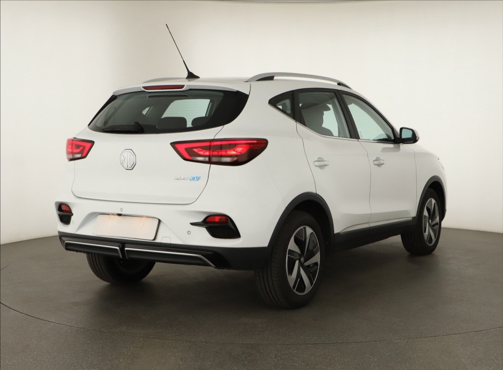 MG ZS SUV