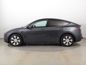 Tesla Model Y - 2021