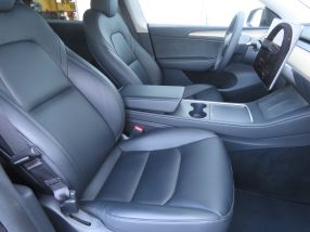Tesla Model Y - 2022
