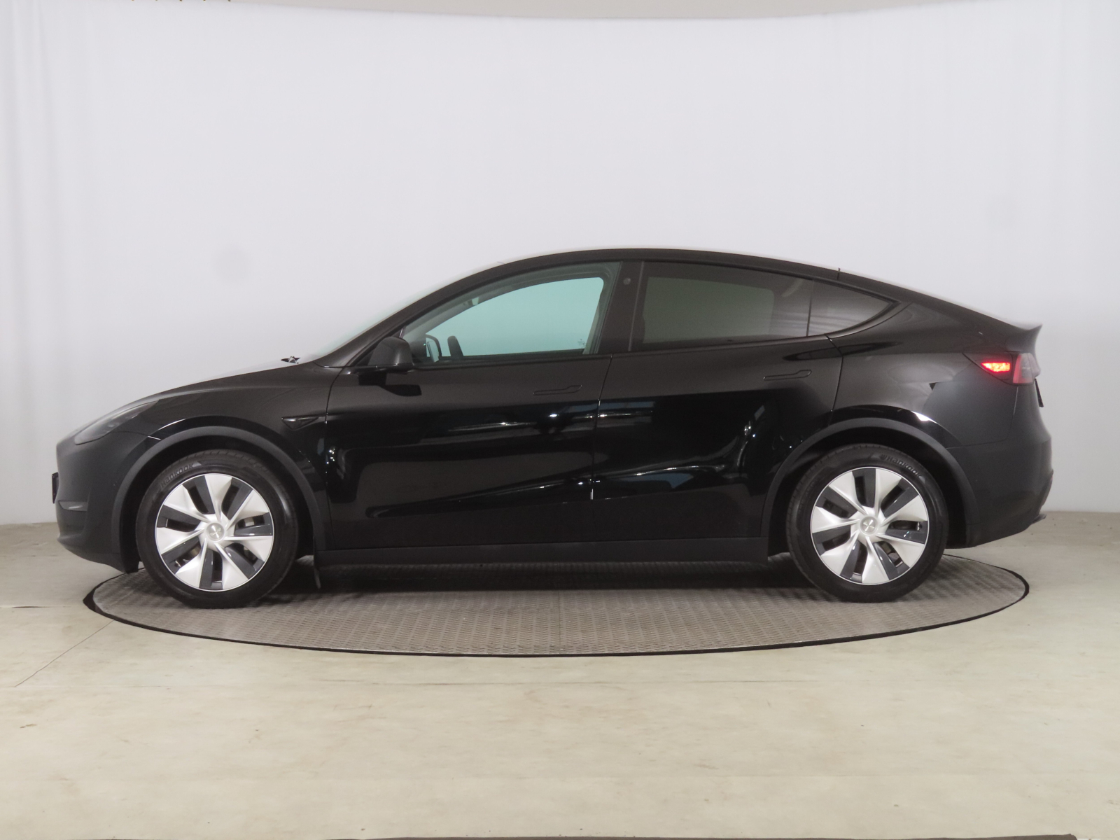 Tesla Model Y - 2022