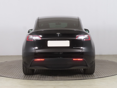 Tesla Model Y - 2022