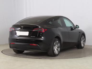 Tesla Model Y - 2022