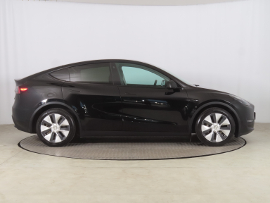 Tesla Model Y - 2022