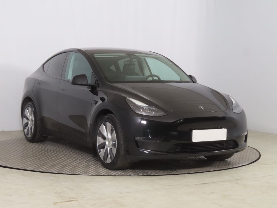 Tesla Model Y - 2022