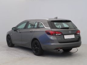 Opel Astra - 2017