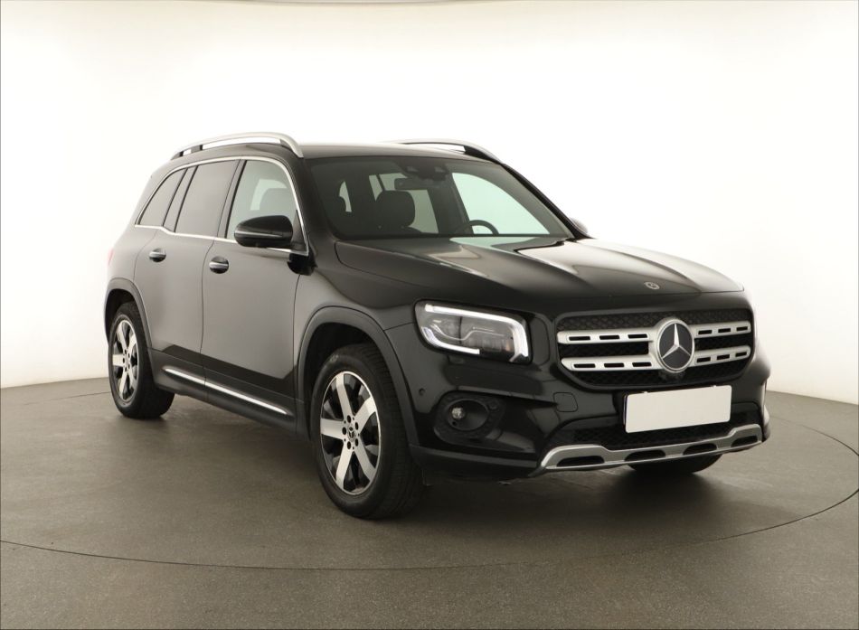 Mercedes-Benz GLB - 2021