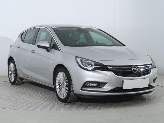 Opel Astra 2015