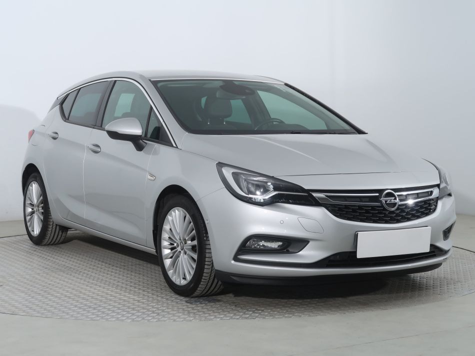 Opel Astra - 2015