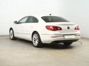 Volkswagen Passat CC - 2010
