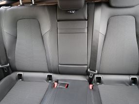 Mercedes-Benz B - 2019