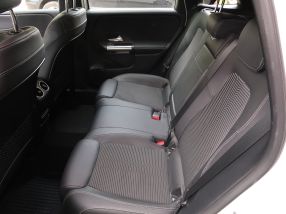 Mercedes-Benz B - 2019