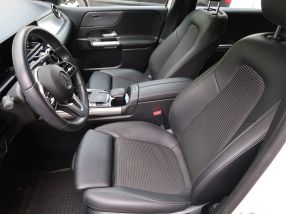 Mercedes-Benz B - 2019