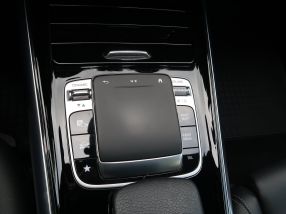 Mercedes-Benz B - 2019