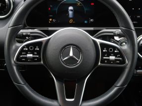 Mercedes-Benz B - 2019