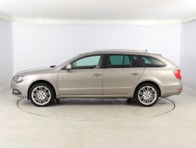 Skoda Superb - 2013