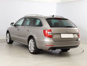 Skoda Superb - 2013