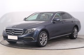 Mercedes-Benz E - 2019